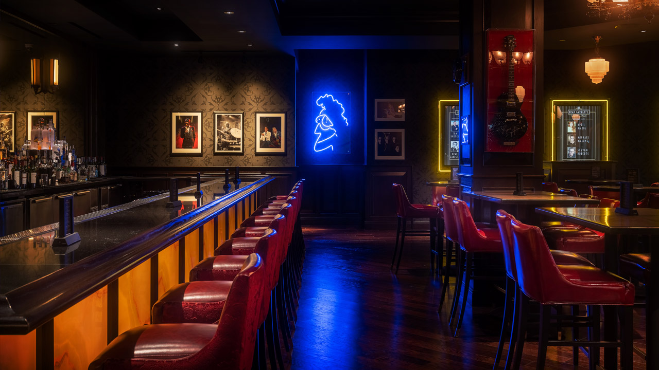 Brad Garretts Comedy Club Best Shows At MGM Grand Las Vegas